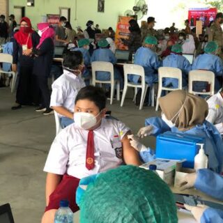 Stok Vaksin Menipis, Ribuan Anak Usia 6-11 Tahun di Pati Belum di Vaksin