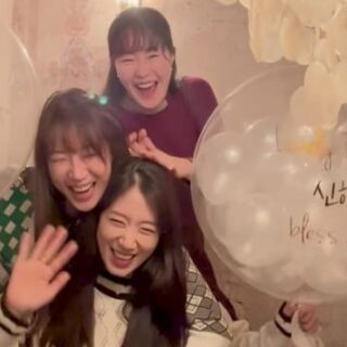 Jenis Kelamin Calon Bayi Park Shin Hye Terkuak di Vlog Uhm Ji Won?