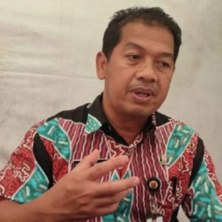 Disdik Bakal Terapkan Kebijakan Pakaian Adat Semarangan Untuk Anak Sekolah