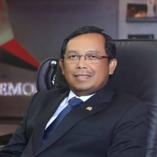 FMIS Jabar, Anugerahi Herman Khaeron Sosok yang Peduli Terhadap Kesejahteraan Masyarakat