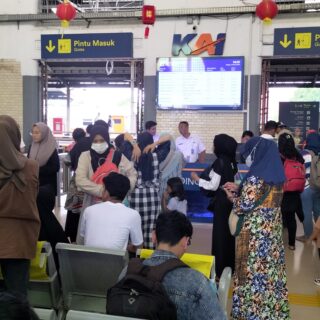 Libur Imlek, Jumlah Penumpang PT KAI Daop 3 Cirebon Meningkat Tajam