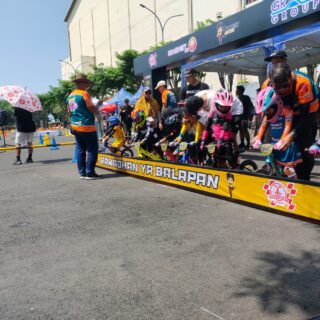 Ratusan Rider Cilik Ikuti Grage Ramadhan Race Push Bike Cirebon 2024