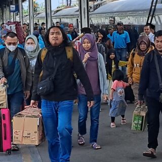 KAI Daop 3 Cirebon Prediksi Puncak Arus Balik Lebaran Pada 12-14 April 2024