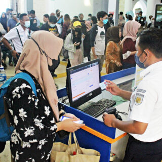 Daop 3 Cirebon Siapkan 17.660 Tempat Duduk di Libur Panjang Kenaikan Yesus Kristus