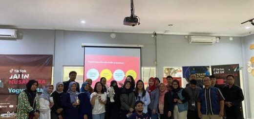 Buka Peluang Baru, TikTok Gandeng Telkom gelar Acara Jalin Nusantara Jogja untuk Bekali UKM Lokal dengan Keterampilan Digital