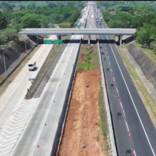 Astra Infra Lakukan Penambahan Lajur Ketiga di Sebagian Ruas Tol