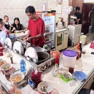Bubur M. Toha: Kuliner Legendaris Cirebon yang Tetap Eksis Sejak 1967