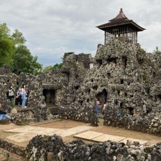 Taman Air Goa Sunyaragi Cirebon: Pesona Wisata Sejarah dan Budaya