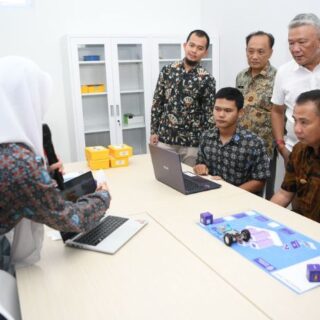 Amazon Buka Think Big Space Pertama di Asia Tenggara di Jawa Barat