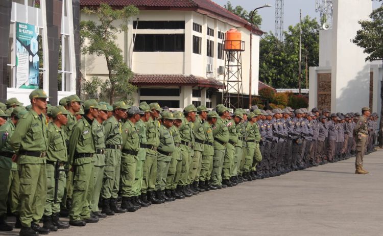 Pj Wali Kota Cirebon Tekankan Netralitas dan Profesionalisme Satlinmas dalam Pengamanan Pilkada