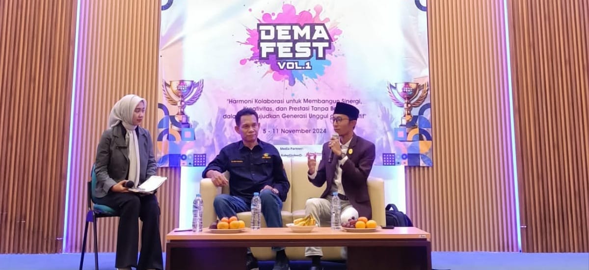 Ajak Mahasiswa Berpikir Kritis di Era Digital, DEMA UIN SSC Gelar Dialog Interaktif Tanggap Digital