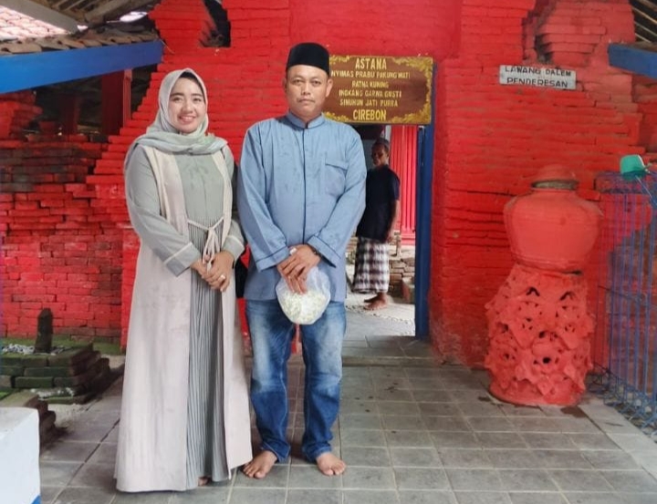 Anggota DPRD Kabupaten Cirebon Fraksi Partai Demokrat Ziarah ke Astana Nyimas Prabu Pakungwati