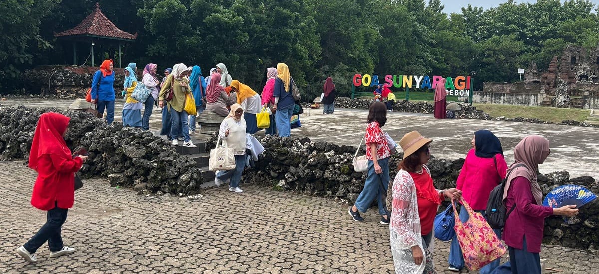 Pengunjung Wisata Goa Sunyaragi Naik Signifikan Saat Libur Panjang
