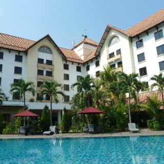 Sambut Awal Tahun, Hotel Santika Area Cirebon Banjir Promo