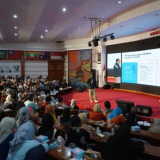 KAI Bersama UMKM Binaan Turut Serta dalam Program Pelatihan "UMKM Naik Kelas" untuk Wujudkan Ekonomi Mandiri dan Berkelanjutan