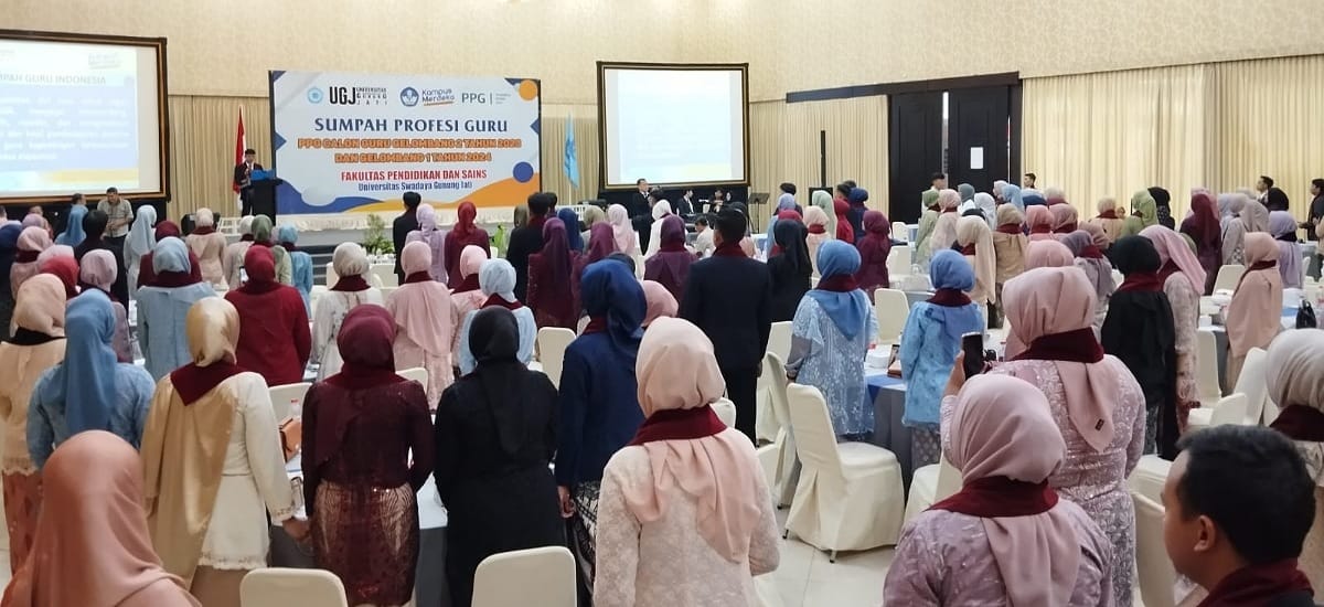 FPS UGJ Cirebon Gelar Sumpah Profesi Guru Lulusan PPG 2023 dan 2024