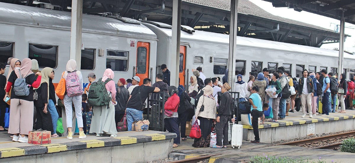 Masa Angkutan Lebaran 2025, KAI Daop 3 Cirebon Operasikan Kereta Api Tambahan