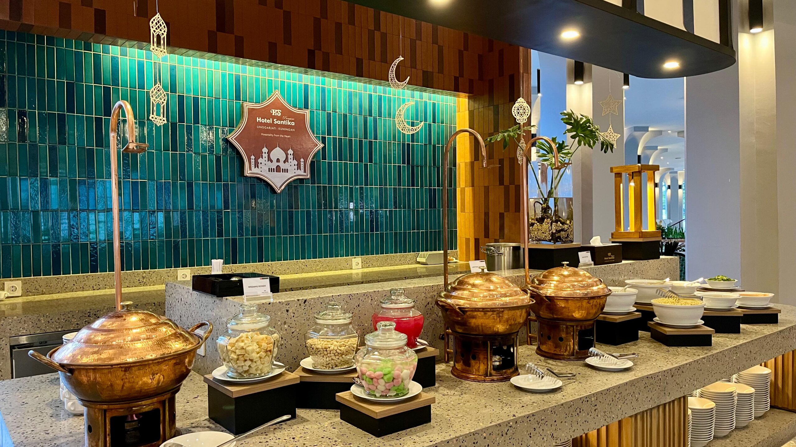 Bulan Ramadan, Hotel Santika Premiere Linggarjati Kuningan Hadirkan ‘Ramadan Soiree’