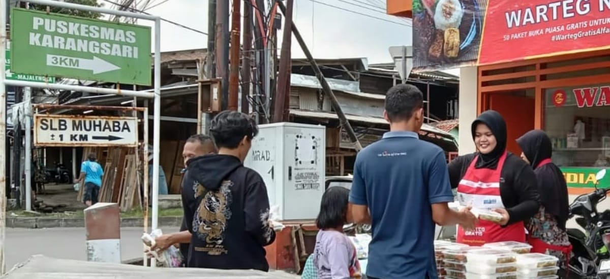 Alfamart Kembali Gelar Warteg Gratis Ramadan 2025, Bagikan 54.000 Paket Berbuka Puasa