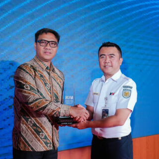 Empat Instansi Di Wilayah Daop 8 Dapat Apresiasi Dari PT KAI Atas Dukungan Pengamanan Aset Negara