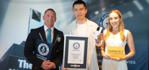 realme GT 7 Pecahkan Guinness World Records, Nonton Film Tanpa Henti Selama Lebih dari 24 Jam