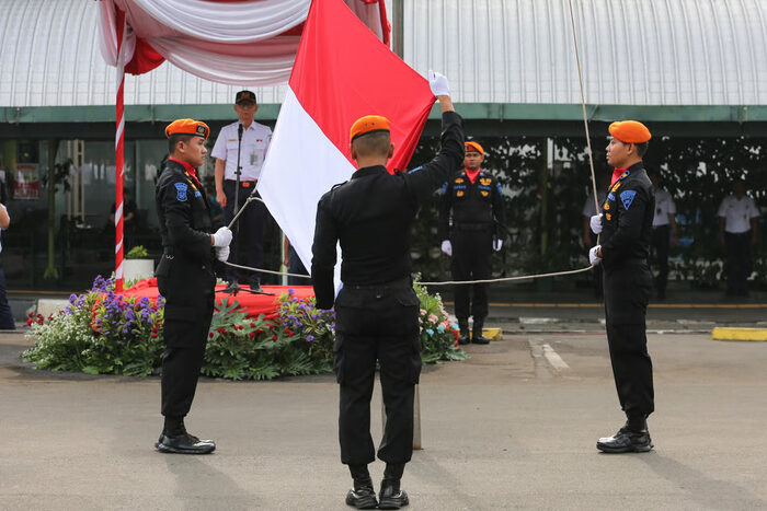 KAI Daop 1 Jakarta Peringati Hari Kebangkitan Nasional ke-117 Apel Gelar Pasukan Digelar di Hall Selatan Stasiun Gambir