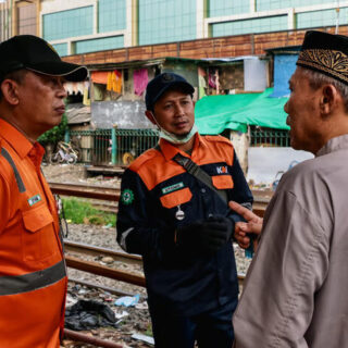 KAI Daop 1 Jakarta Gencarkan Sosialisasi Bahaya Aktivitas di Jalur Kereta Api
