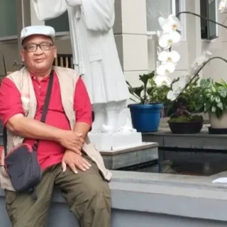 Budayawan Cirebon-Tionghoa Perkenalkan Fungsi Pasar Tradisional