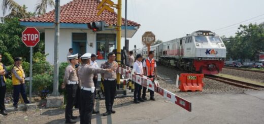 KAI Daop 4 Semarang Apresiasi Langkah Strategis Tim Asistensi Korlantas Polri dalam Peningkatan Keselamatan di Perlintasan Sebidang