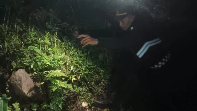 Polisi Tangani Kasus Penemuan Mayat di Kubangan Air Kendi, Garut