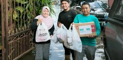 BSI Maslahat Salurkan Bantuan untuk Warga Terdampak Banjir di Tangerang