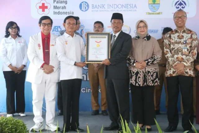 Hari Jadi Cirebon ke-598 Tahun Pecahkan Rekor Muri Donor Darah Sektor Keuangan