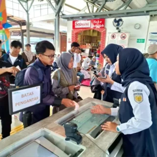 Festival Cirebon 2025, KAI Daop 3 Cirebon Beri Diskon Tiket 10 Persen