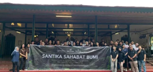 Santika Indonesia Hotels & Resorts Gelar Aksi Bersih Keraton Kacirebonan