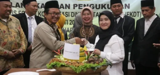 Wakil Wali Kota Hadiri Pelantikan Pengurus FKDT Kota Cirebon 2025–2030