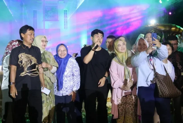 Cakra Khan Meriahkan Malam Puncak Hari Jadi Cirebon ke-598