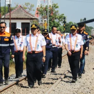 KAI Daop 3 Cirebon, Mohon Maaf dan Terima Kasih atas Kesabaran Pelanggan