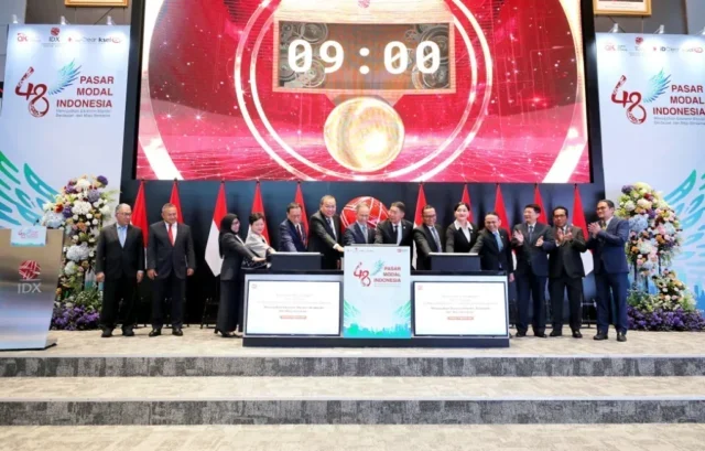 OJK Rayakan 48 Tahun Diaktifkannya Kembali Pasar Modal Indonesia