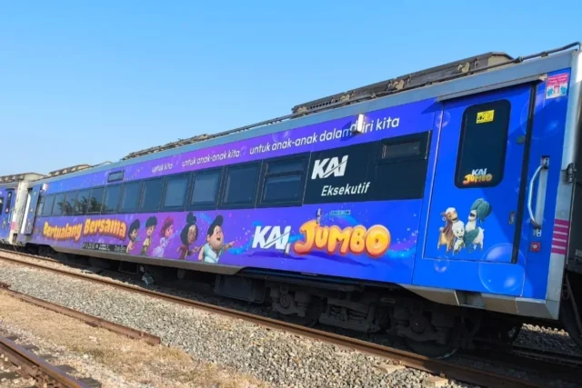 KA Argo Bromo Anggrek Anjlok di Pegaden Baru, KAI Minta Maaf