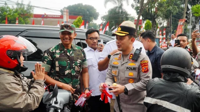 Polres Bogor Kibarkan Ribuan Bendera Merah Putih, Semarakkan HUT RI ke-78 di Kabupaten Bogor