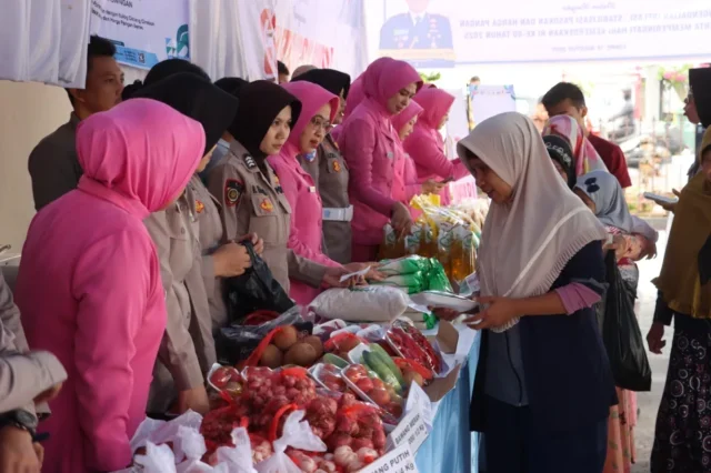 Polres Kuningan Pastikan Ketersediaan Pangan Terjangkau: Gandeng Bulog dan DKPP Gelar Gerakan Pangan Murah