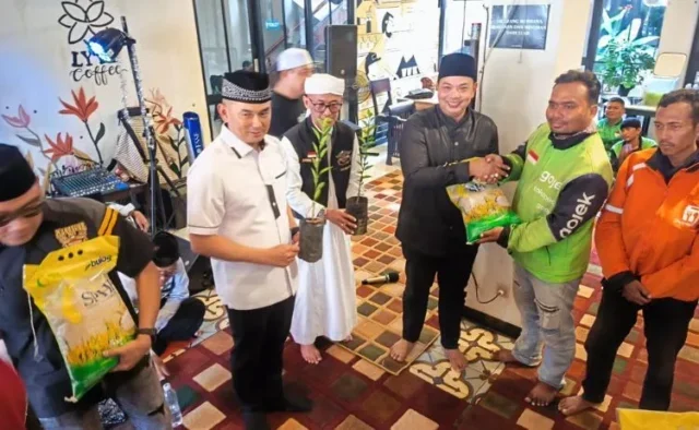 HDCI Cirebon Bangun Citra Positif Lewat Aksi Sosial di Peringatan Maulid Nabi