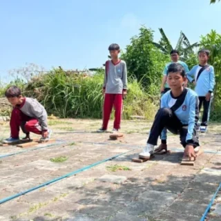 Taman Cirebon Power Jadi Arena Lomba Permainan Tradisional