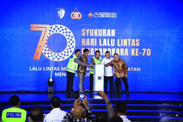 Rayakan HUT ke-70, Kapolri Ajak Korlantas Tingkatkan Layanan Humanis dan Berbasis Teknologi