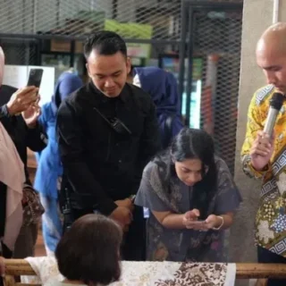 Hari Batik Nasional 2025, Penjualan Batik Cirebon Alami Kenaikan