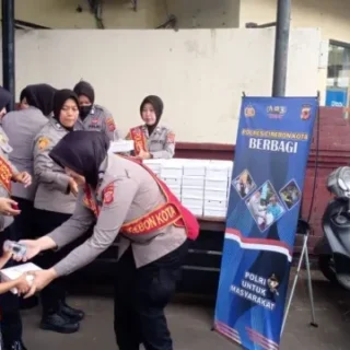 Polres Cirebon Kota Berbagi, Wujud Kepedulian Polri untuk Masyarakat