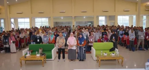 Sosialisasi Program MBG Dorong Kemandirian Gizi Anak di Cirebon