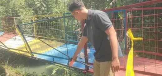 Insiden Pagar Jembatan Gantung Ambrol, Polisi Olah TKP Tempat 8 Siswa Tercebur di Sidamulih