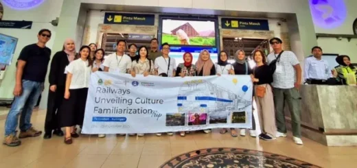 Wisata Berbasis Rel Diminati, KAI dan Disparbud Jabar Gelar Famtrip Cirebon–Kuningan
