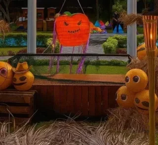 Rayakan Halloween Ceria di Aston Cirebon dengan Spooktacular Haunted Garden & Pool Party
